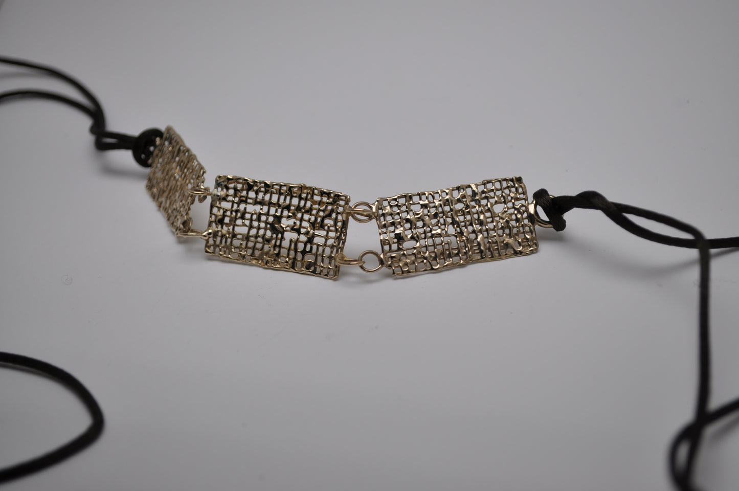 Waffle choker
