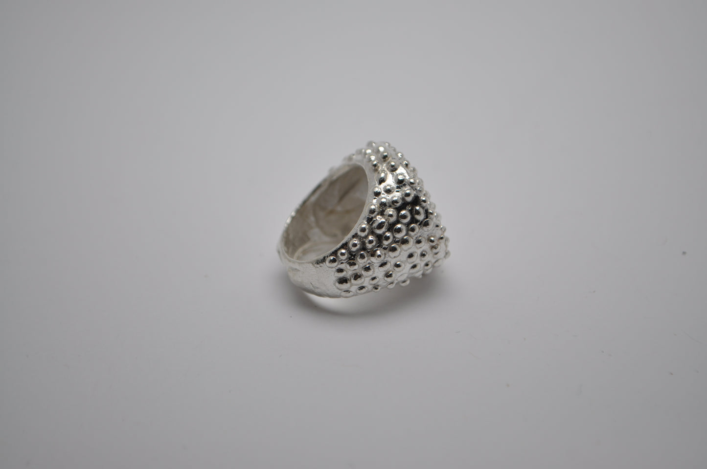 Drops ring