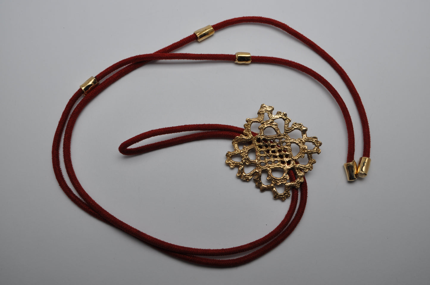 Bolo tie - horizontal Notting Hill