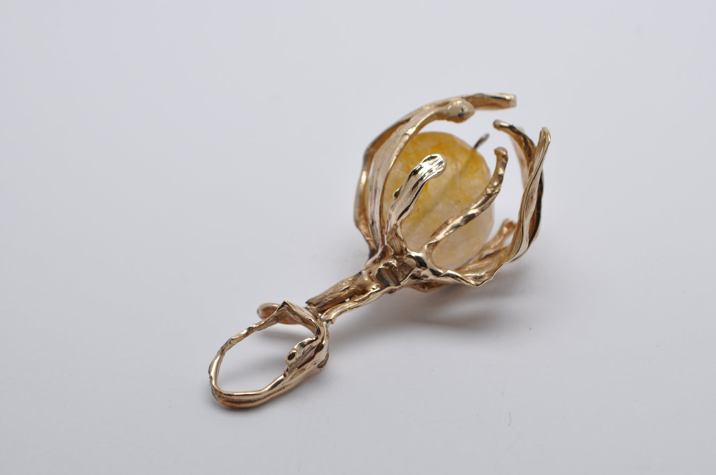 Goblet pendant