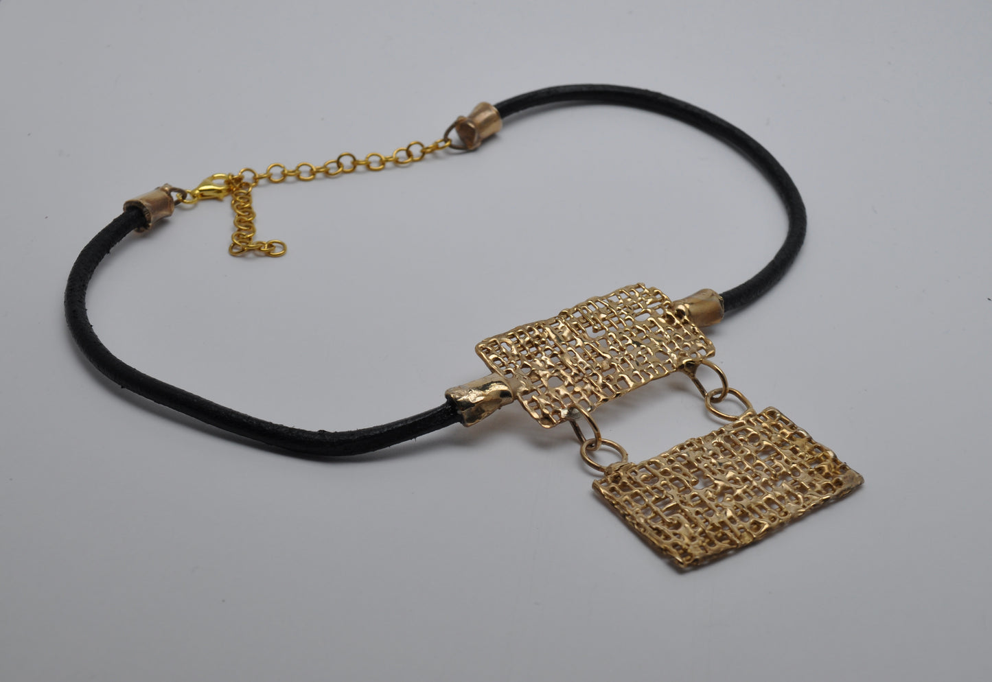 Double waffle choker