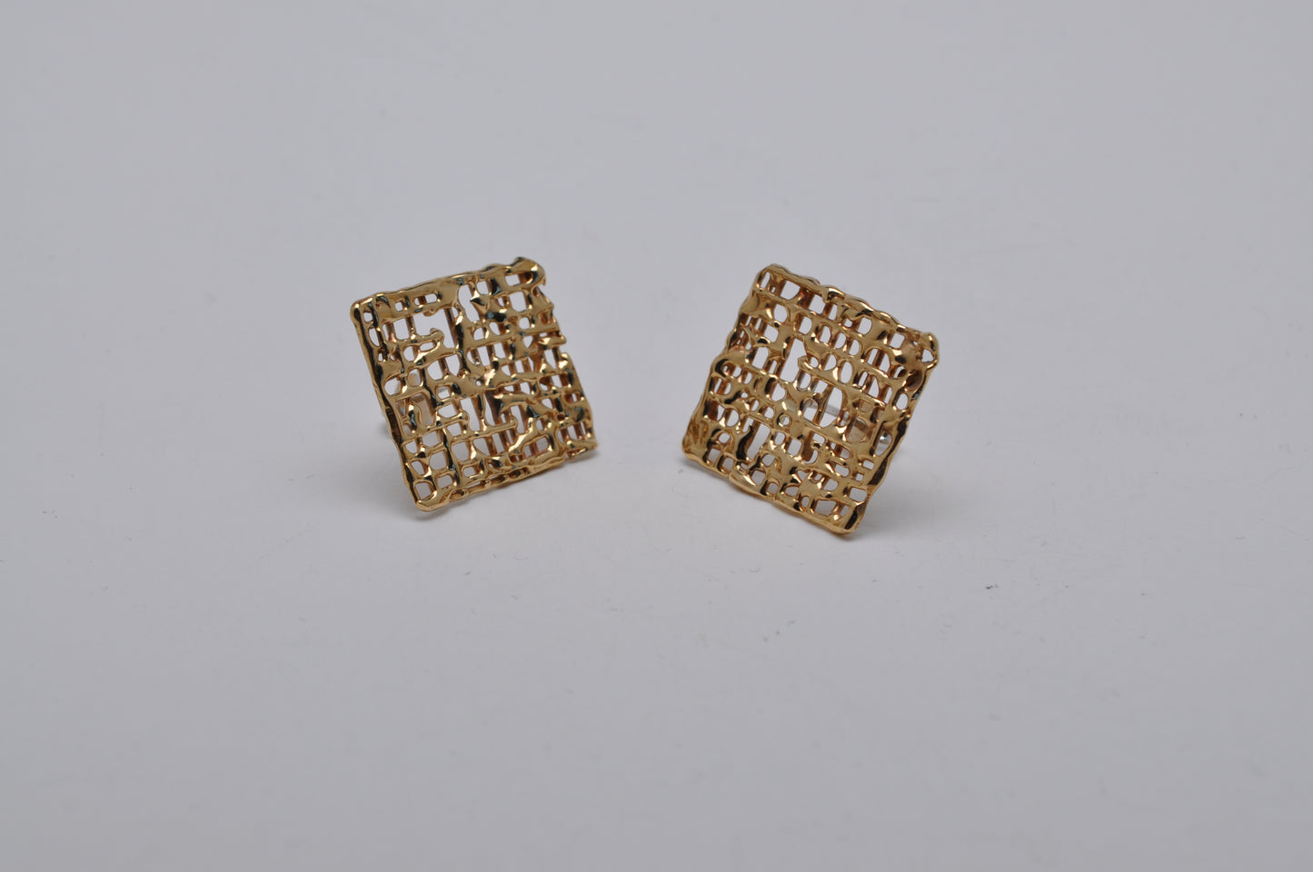Midi waffle earrings