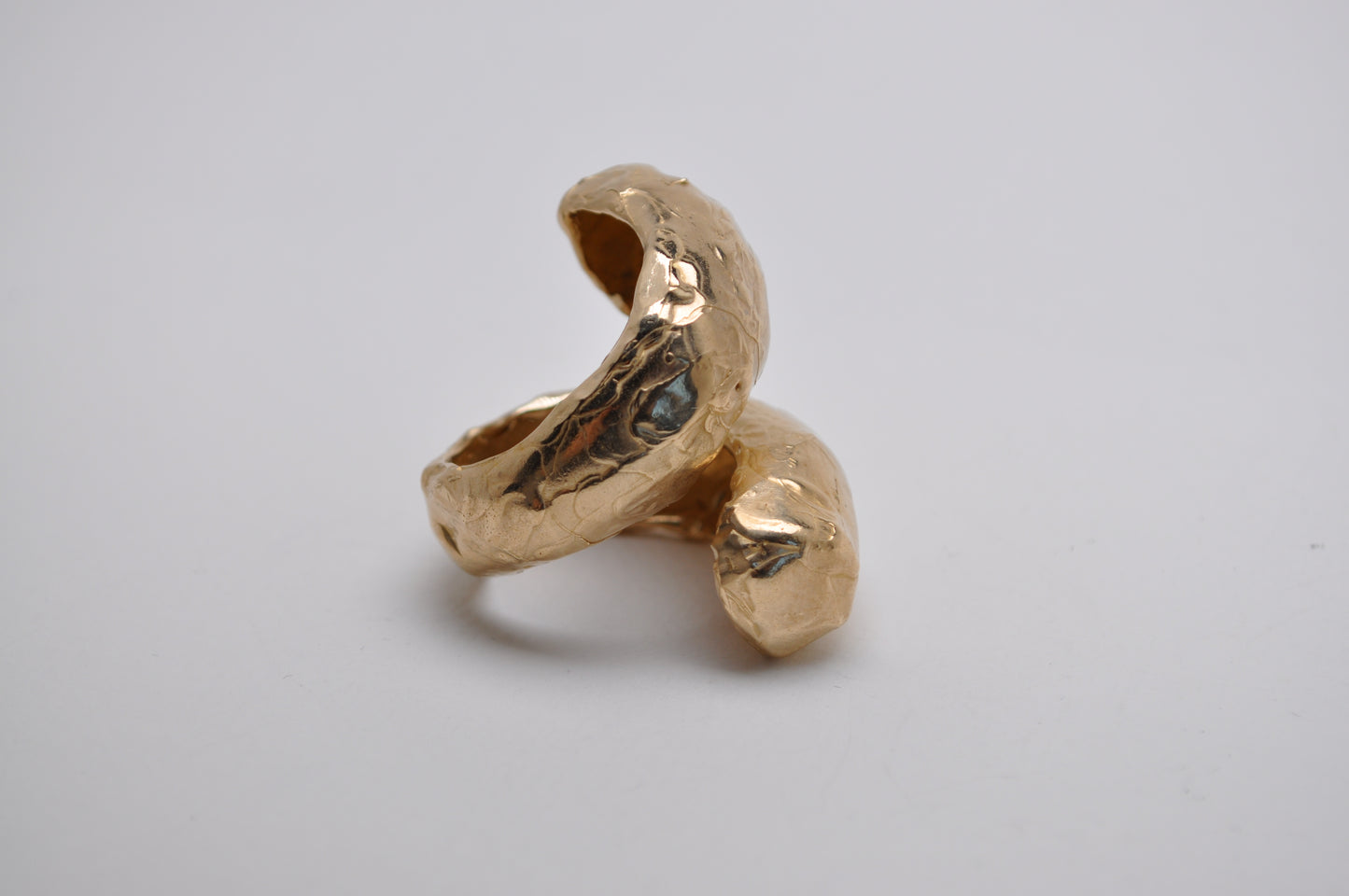 Hurricane ring