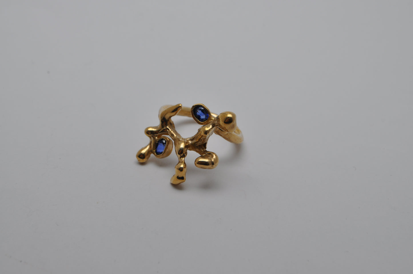 saffire flow ring