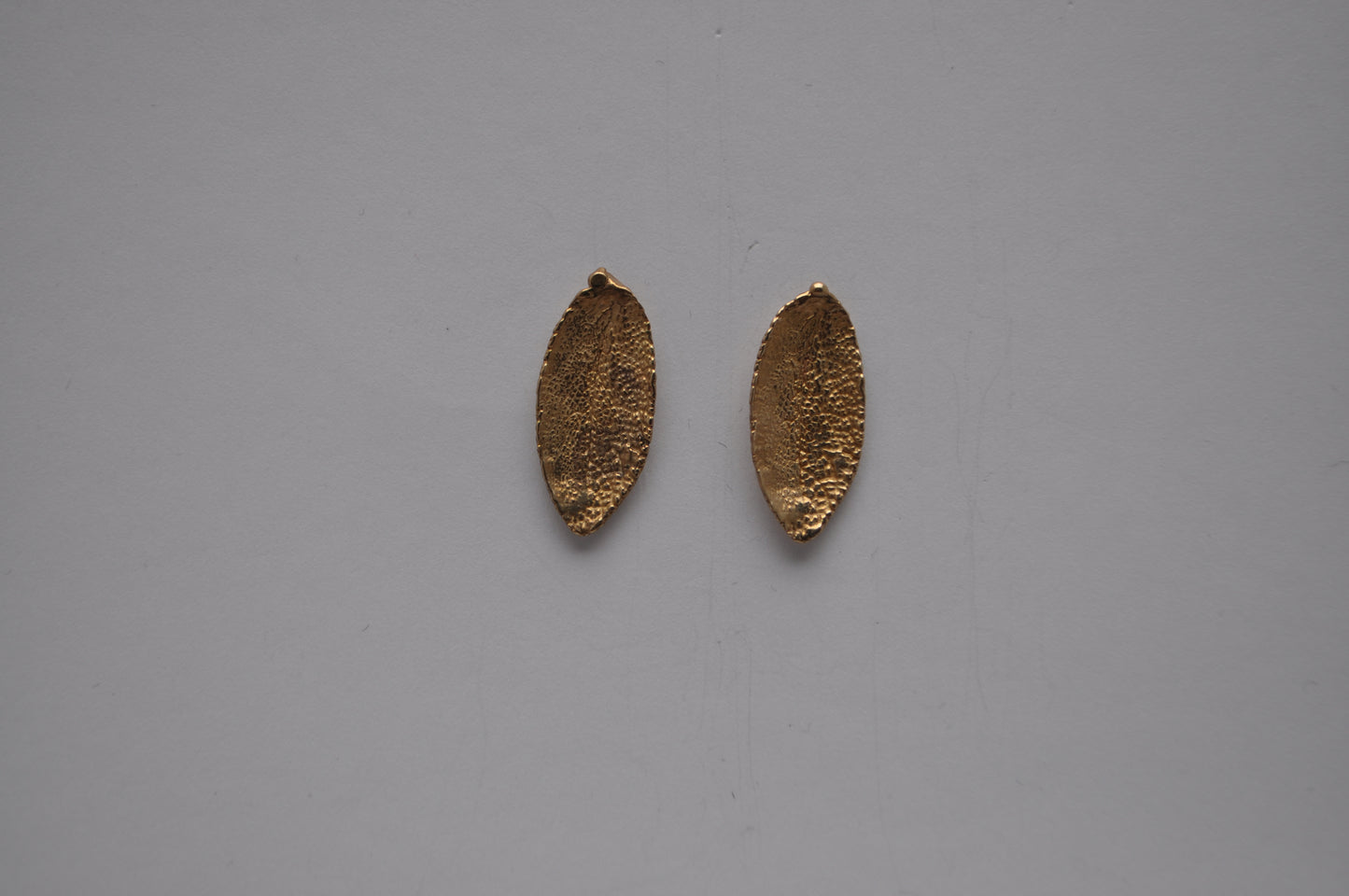 Mini salvia earrings