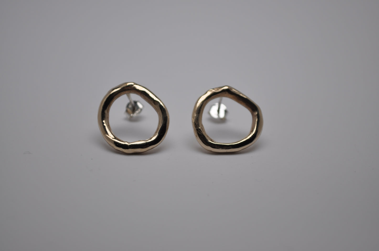 Mini zero earrings