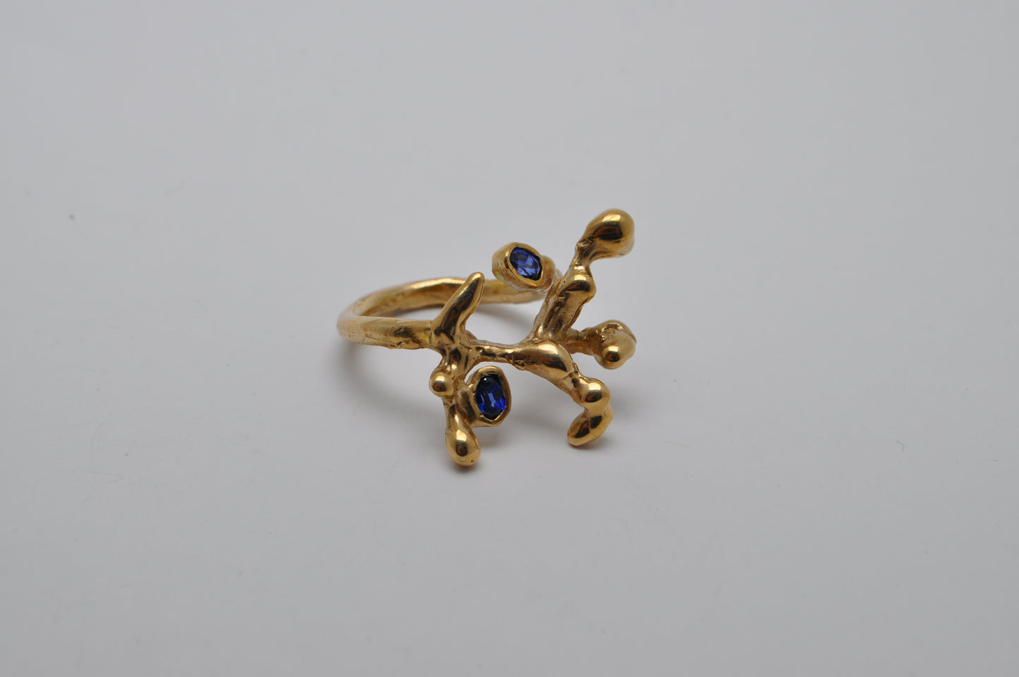 saffire flow ring