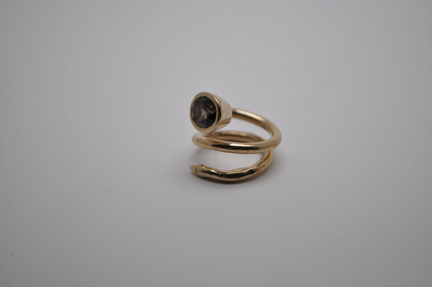 Quartz ring