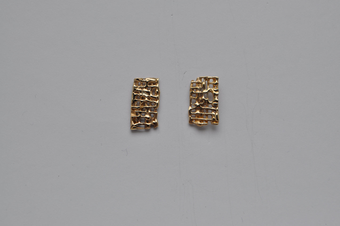 Ultramini waffle earrings