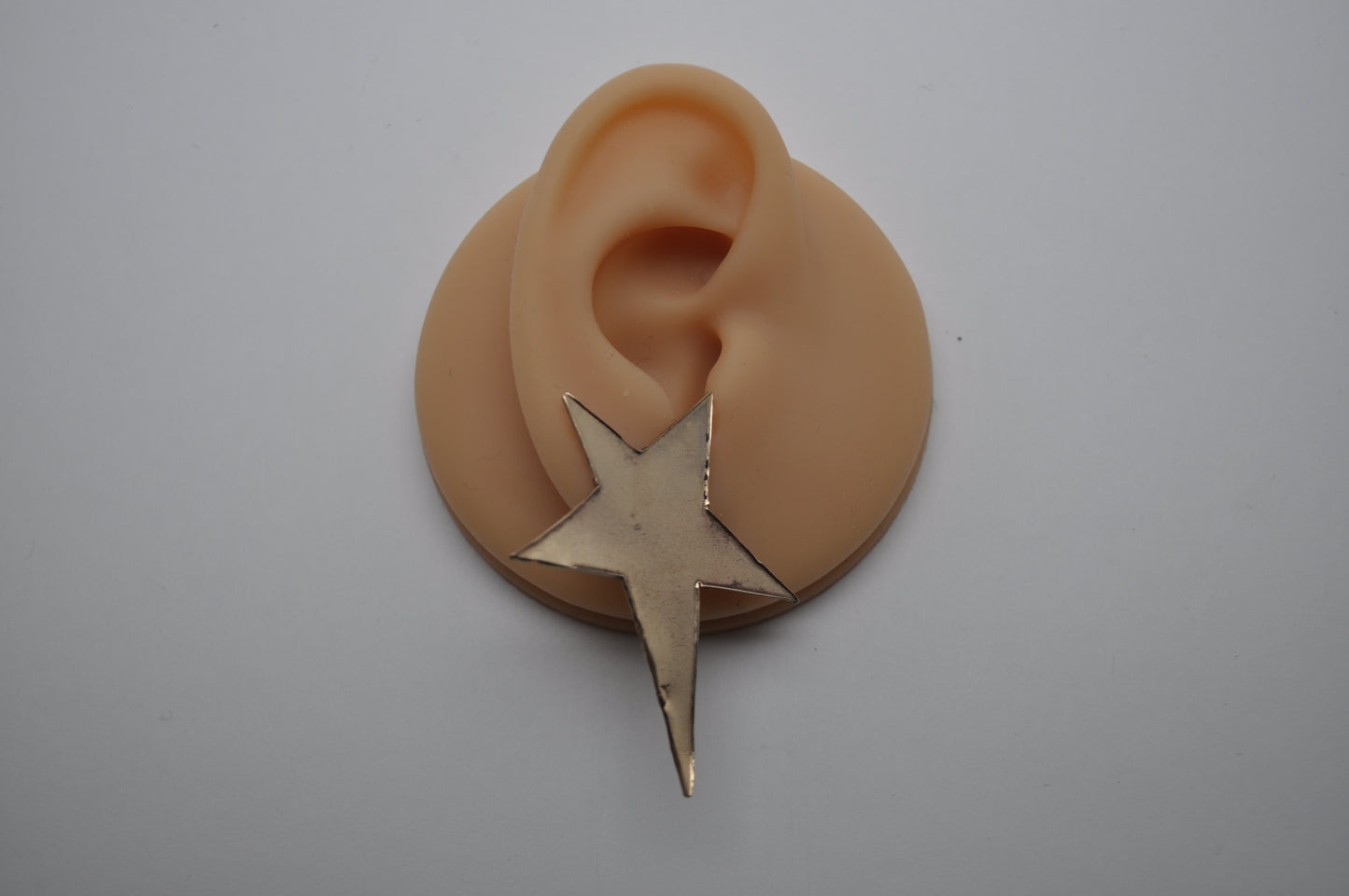Rocky stars earrings